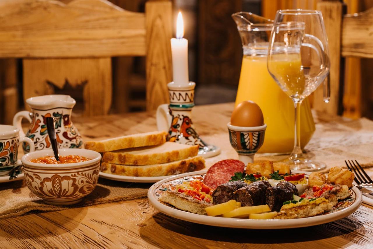 Molnos Kuria Pension Корунд Екстер'єр фото