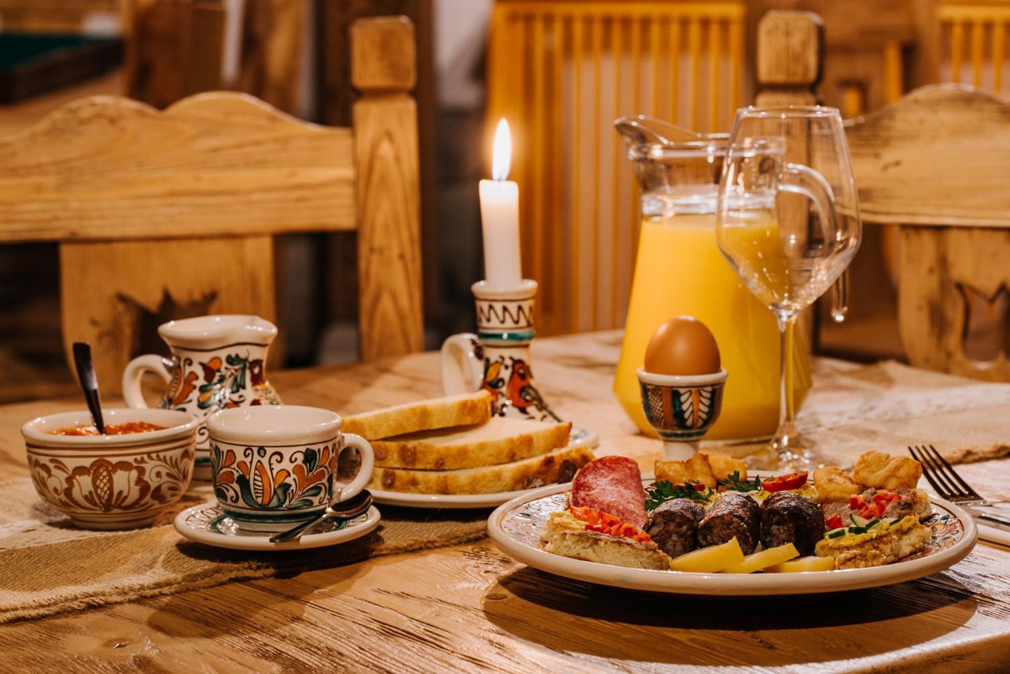 Molnos Kuria Pension Корунд Екстер'єр фото