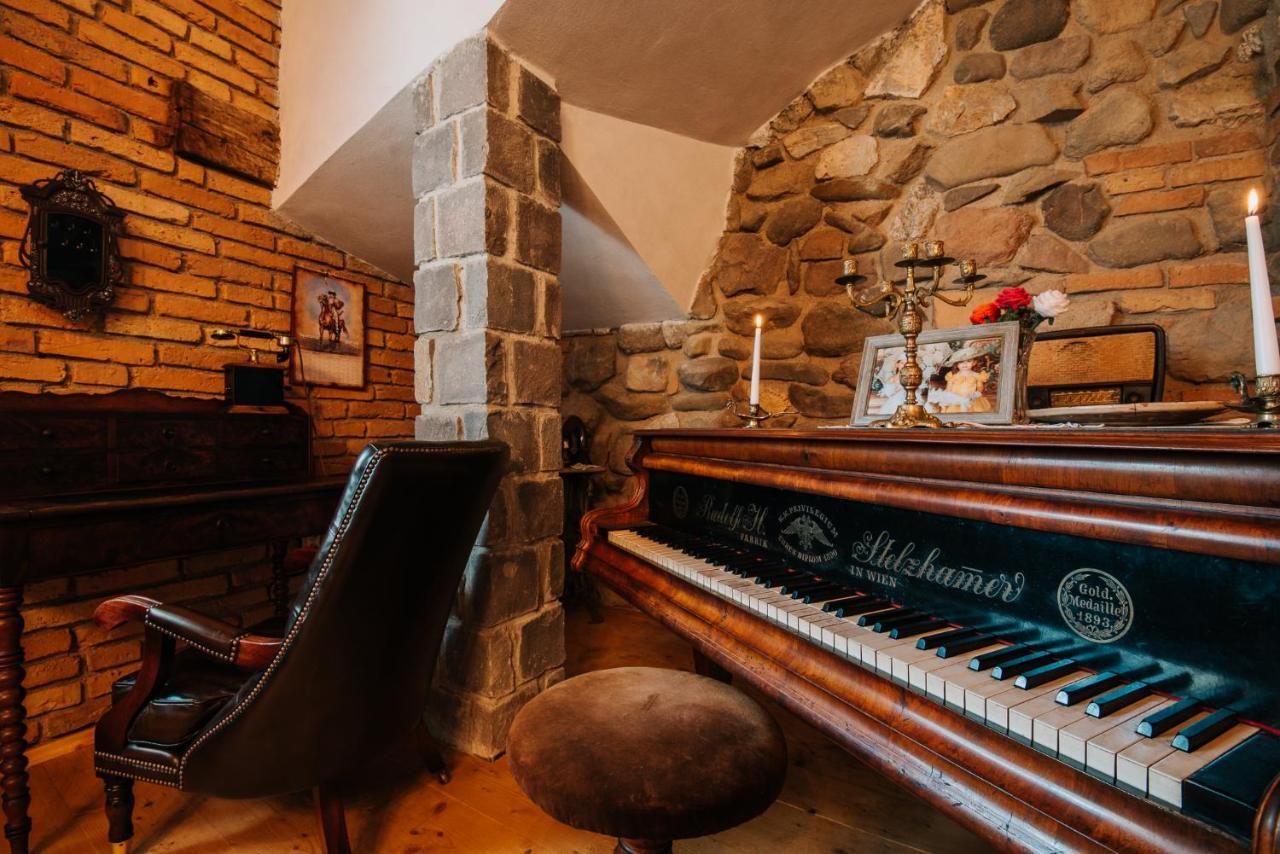 Molnos Kuria Pension Корунд Екстер'єр фото