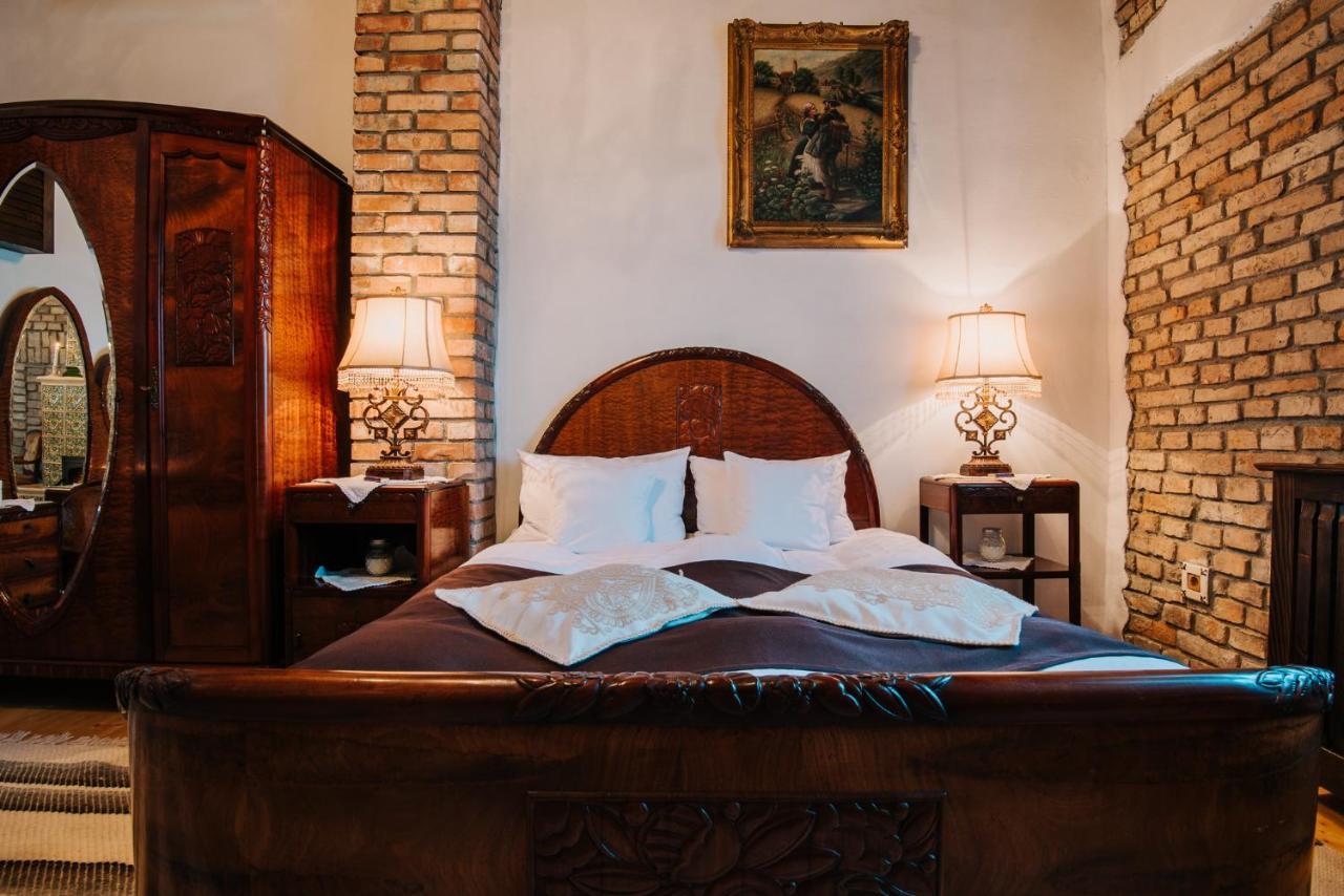 Molnos Kuria Pension Корунд Екстер'єр фото