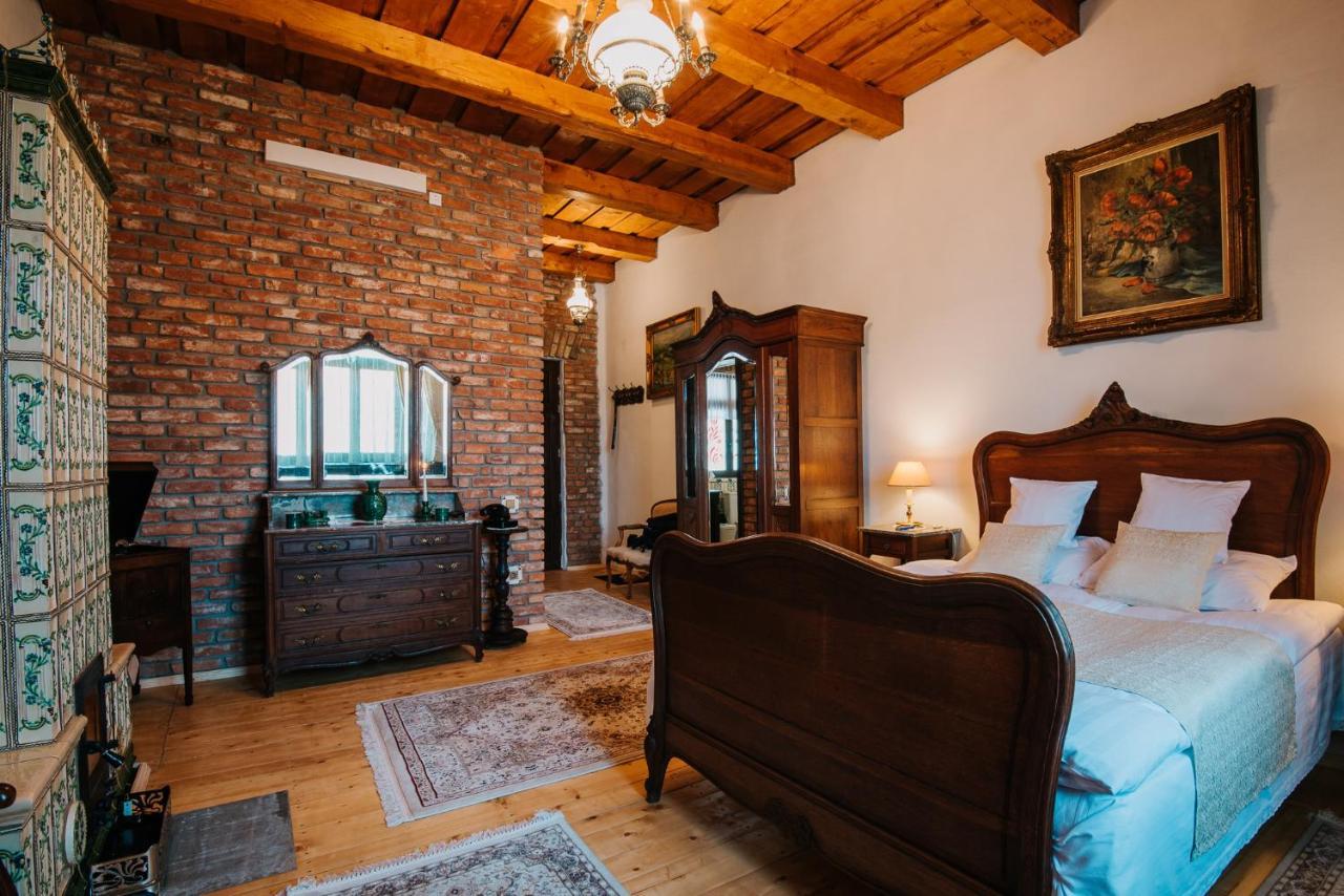Molnos Kuria Pension Корунд Екстер'єр фото