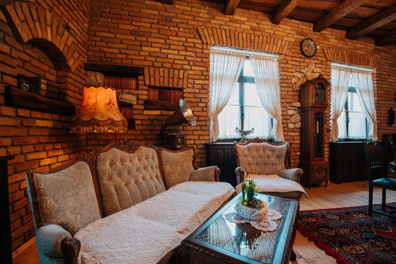 Molnos Kuria Pension Корунд Екстер'єр фото