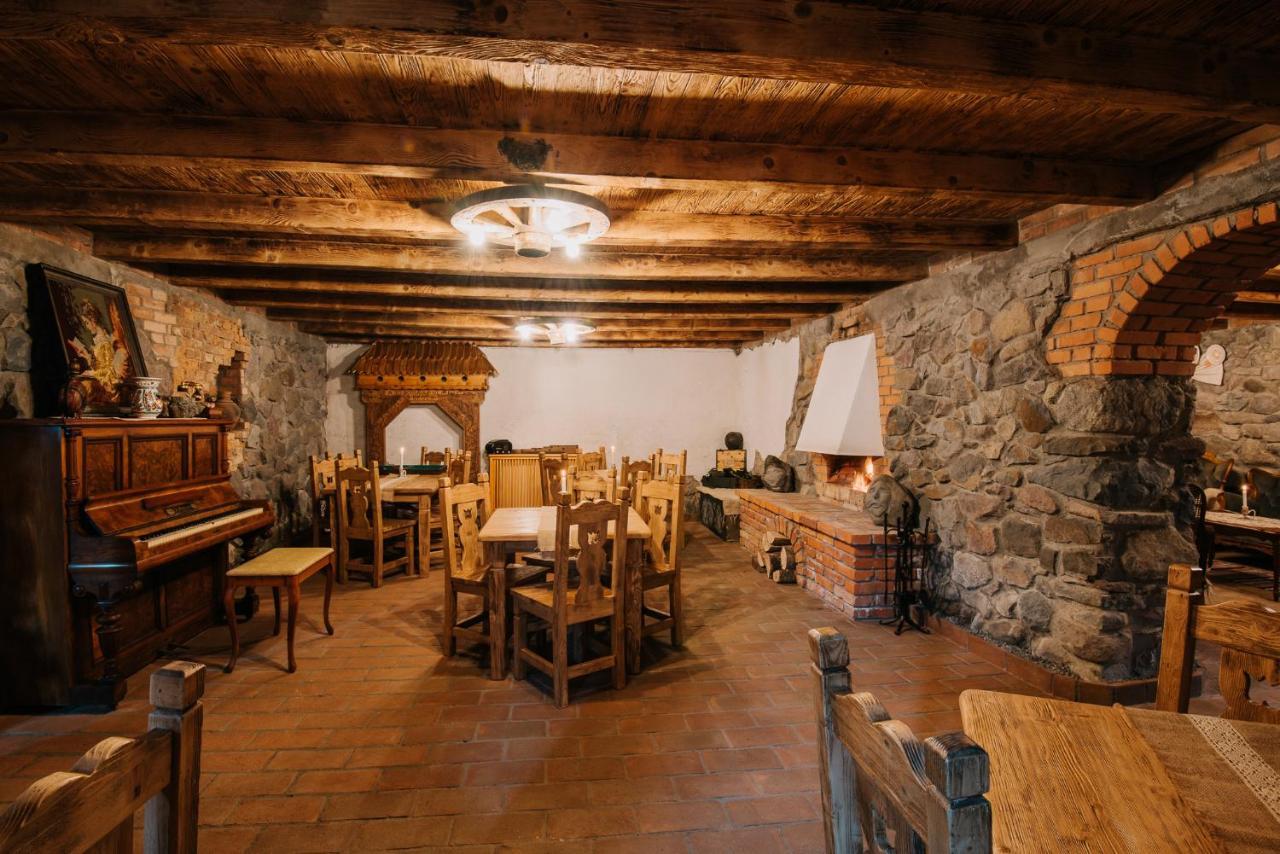 Molnos Kuria Pension Корунд Екстер'єр фото