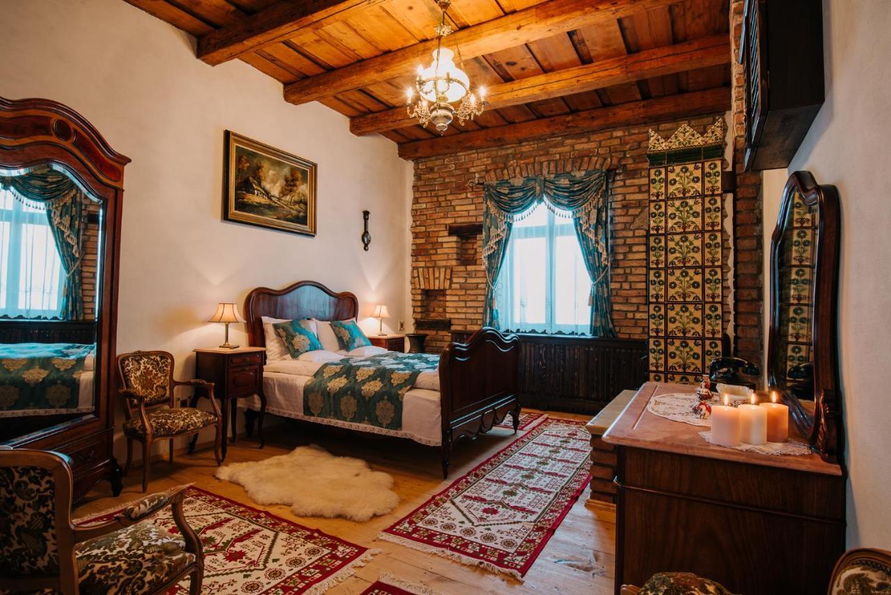 Molnos Kuria Pension Корунд Екстер'єр фото